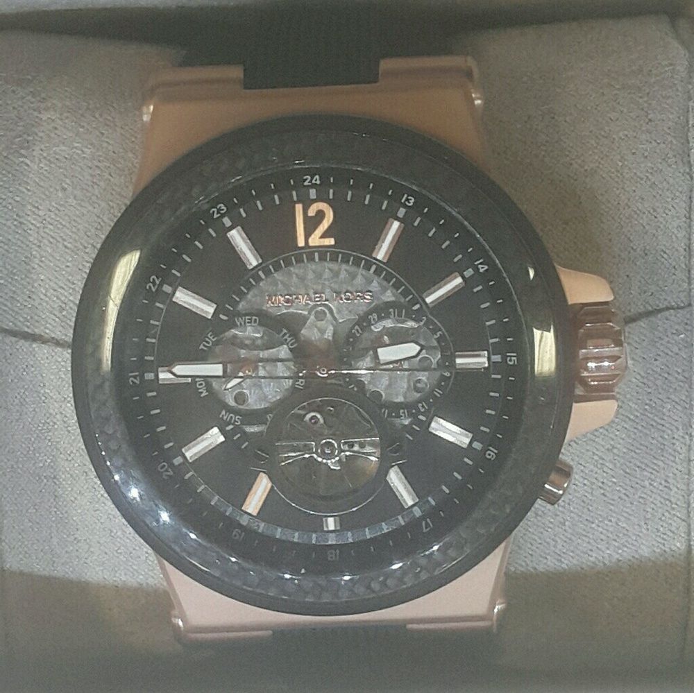 Meet your Posher, Arnold