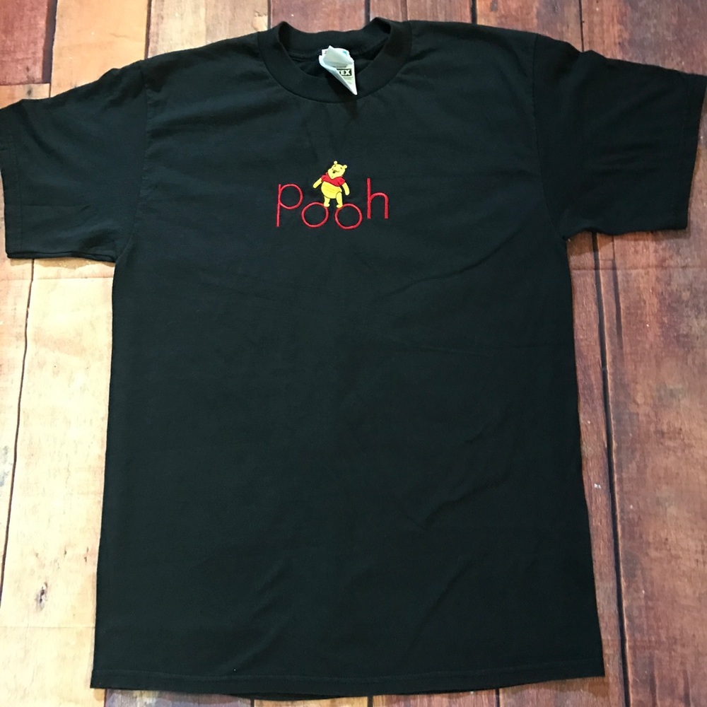 Winnie the Pooh Black T-Shirt Size Large VGC