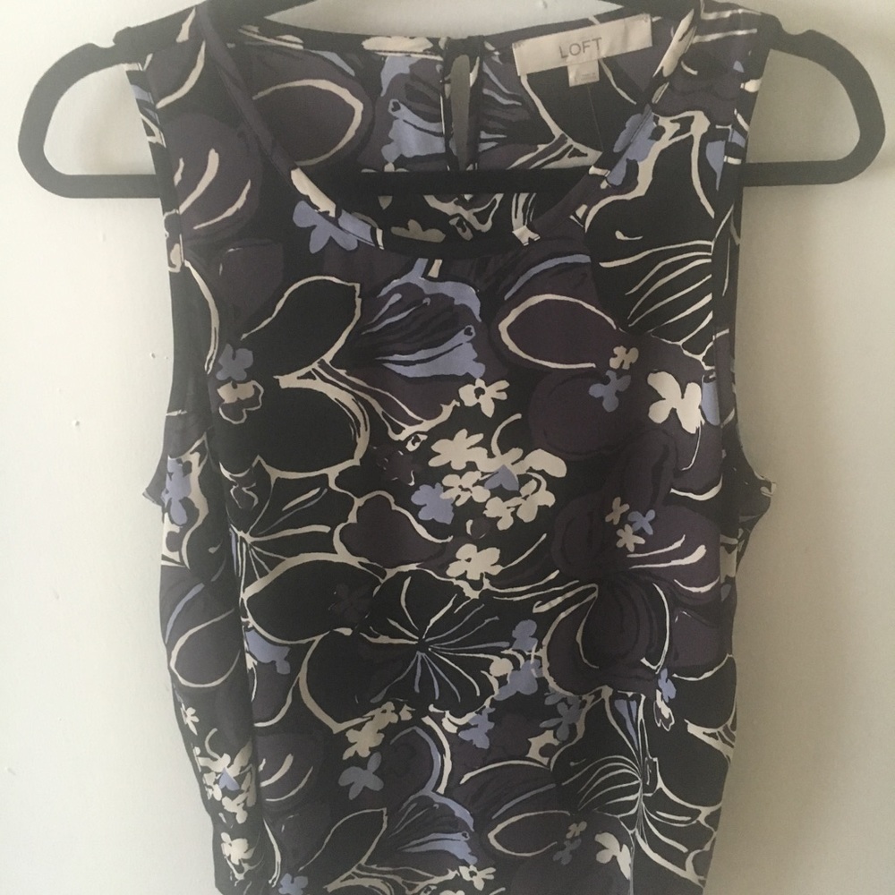 Loft. NWT. Size L