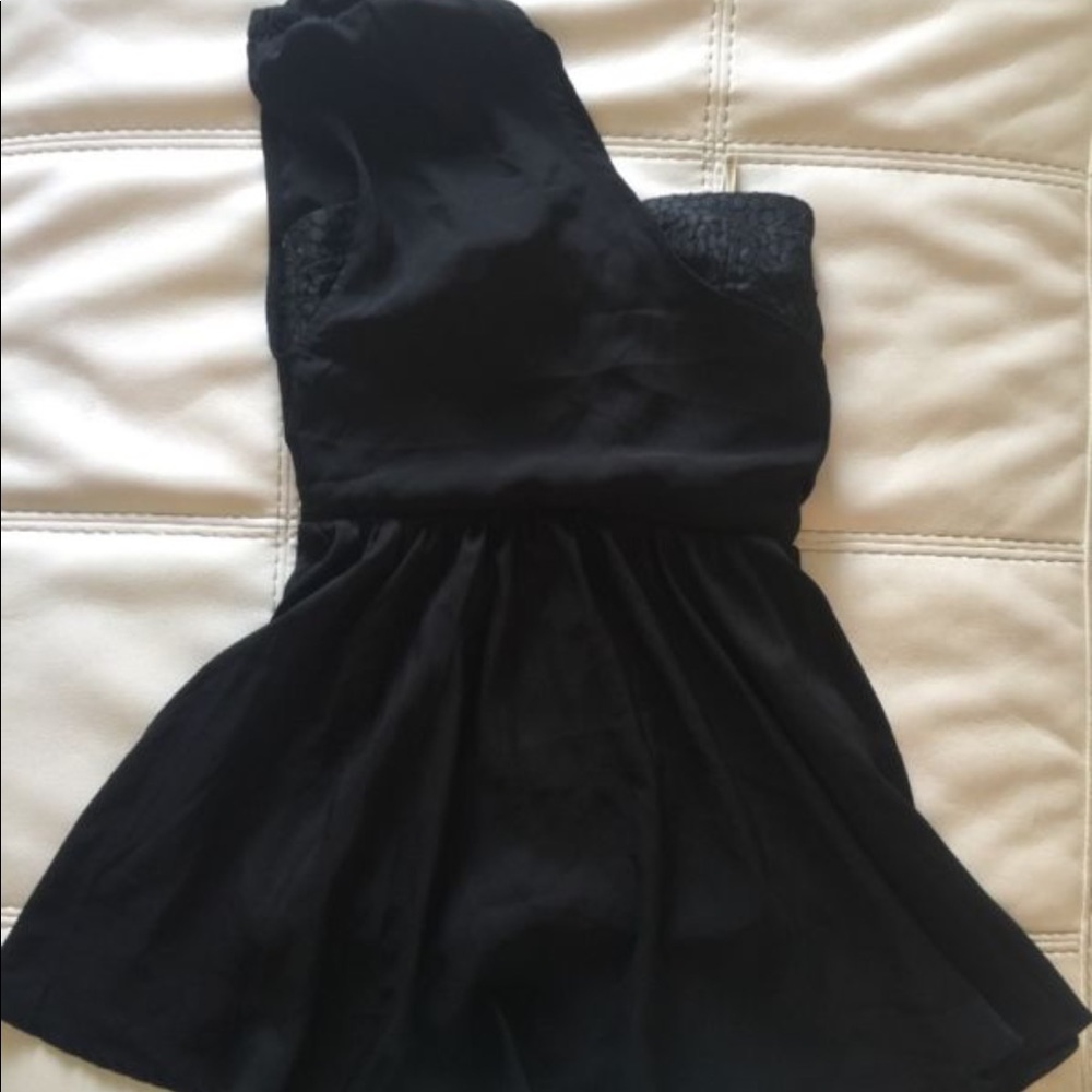 6 SHOREROAD DRESS