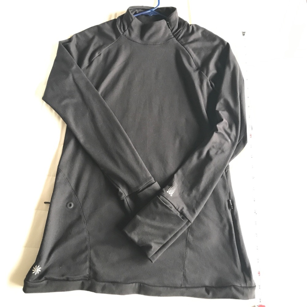Athleta superluxe half zip black top
