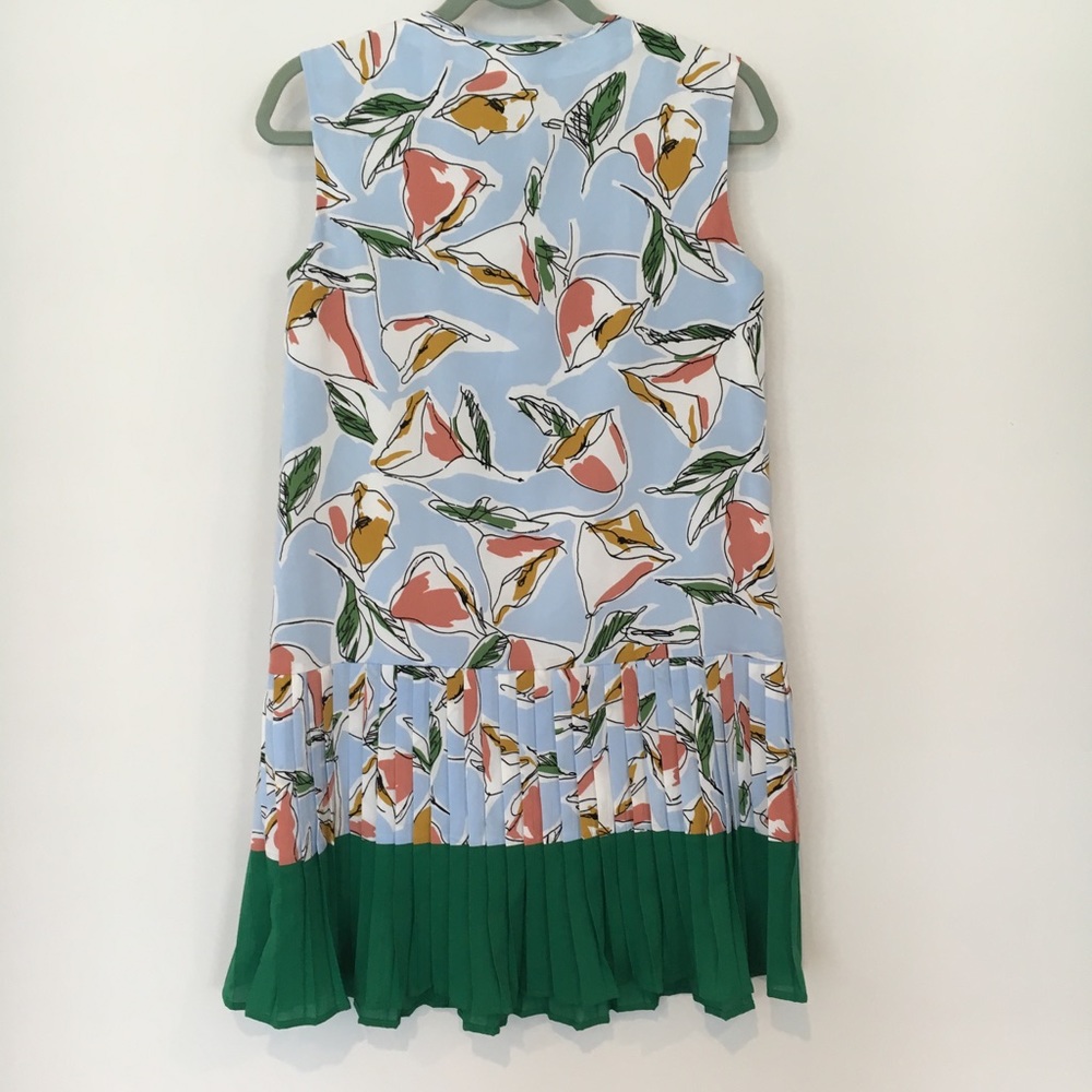 Sleeveless Pleated Midi Tunic - Picture 5 of 7