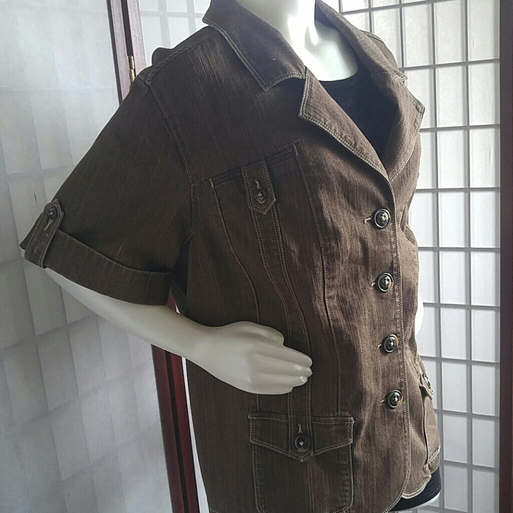 Jacket - Picture 2 of 8