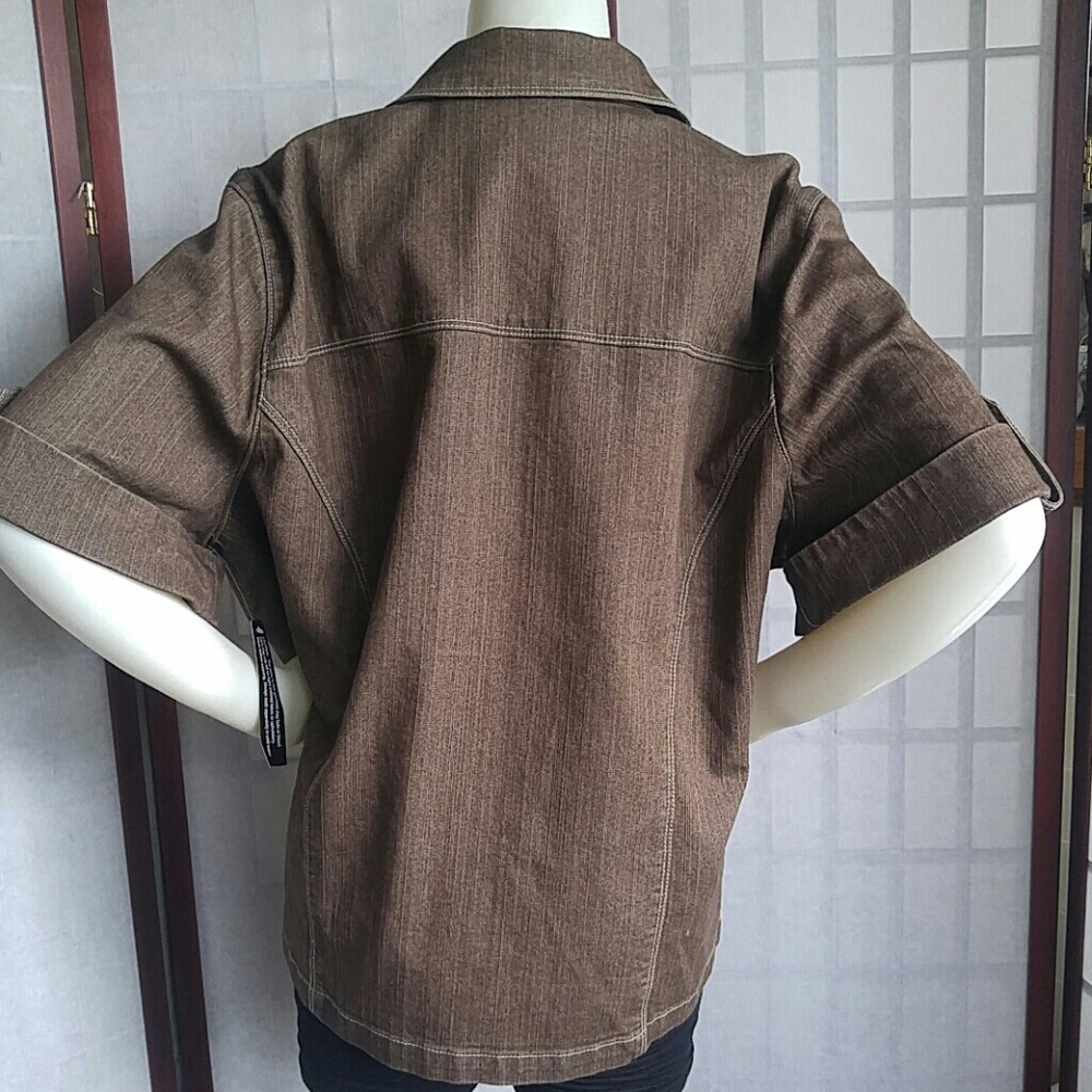 Jacket - Picture 4 of 8