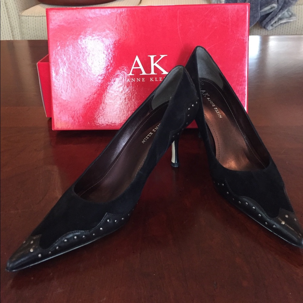Anne Klein Black Suede/Leather shoes