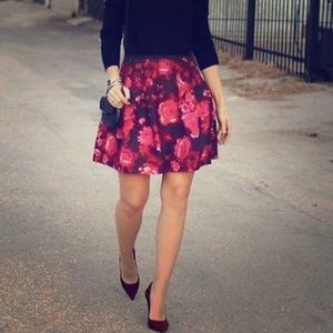 Feminine Pink Floral Skirt