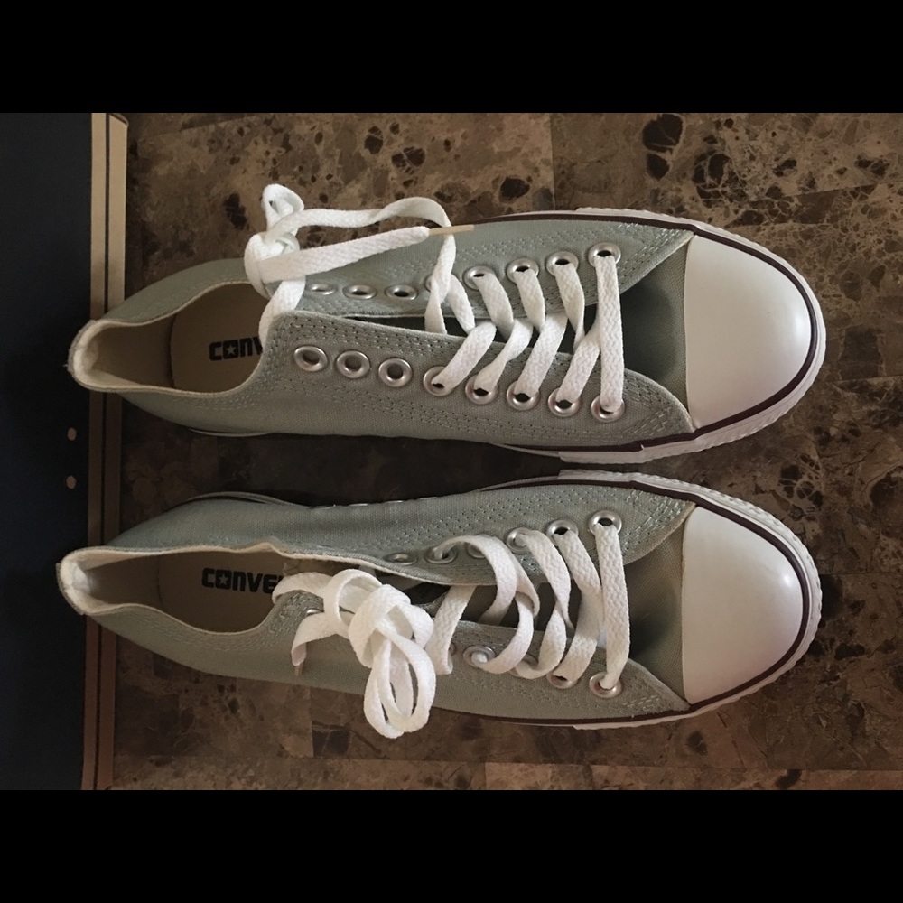 🚫Not for Sale🚫Converse All Star