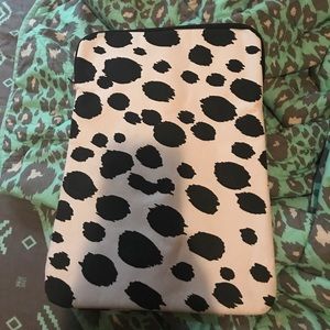 Lap top case. Never used.