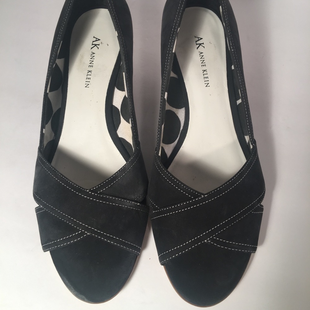 Anne Klein Black & Cream Cross Front Suede Wedges