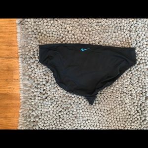 NIKE size M swim bottoms