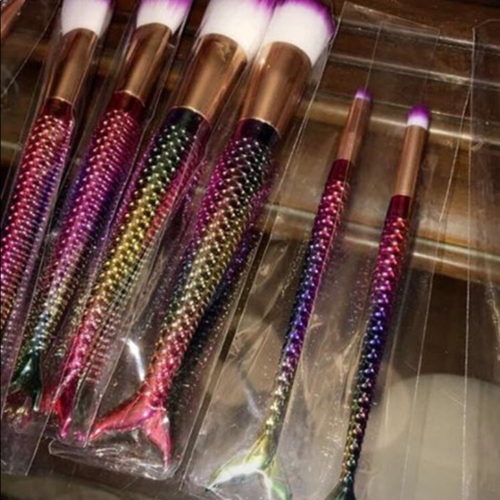 Rainbow Pro Mermaid Makeup Brushes (6pcs)
