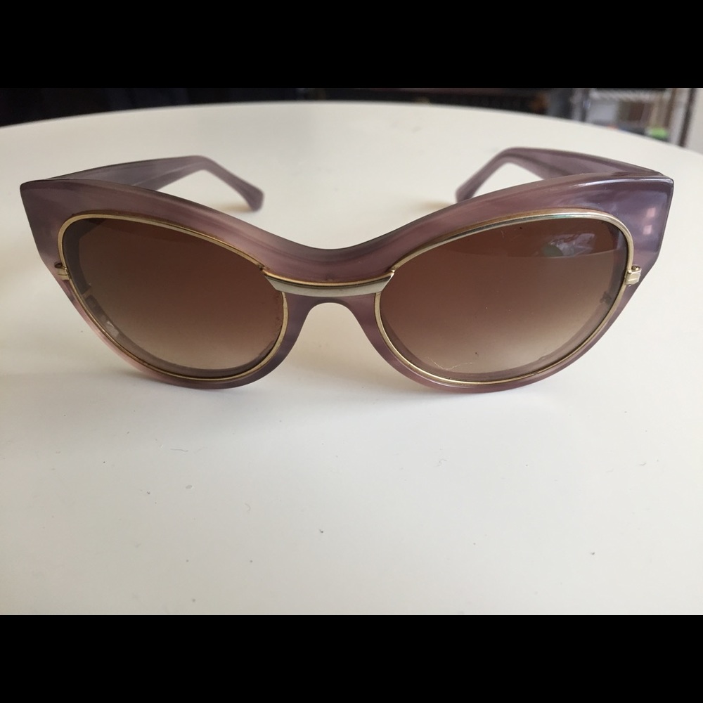 Vera Wang winged sunglasses