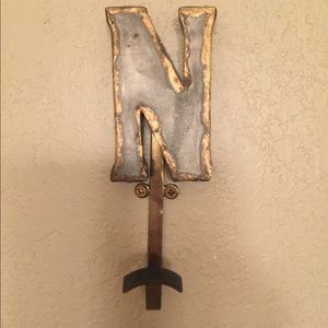 Anthropologie "n" hook