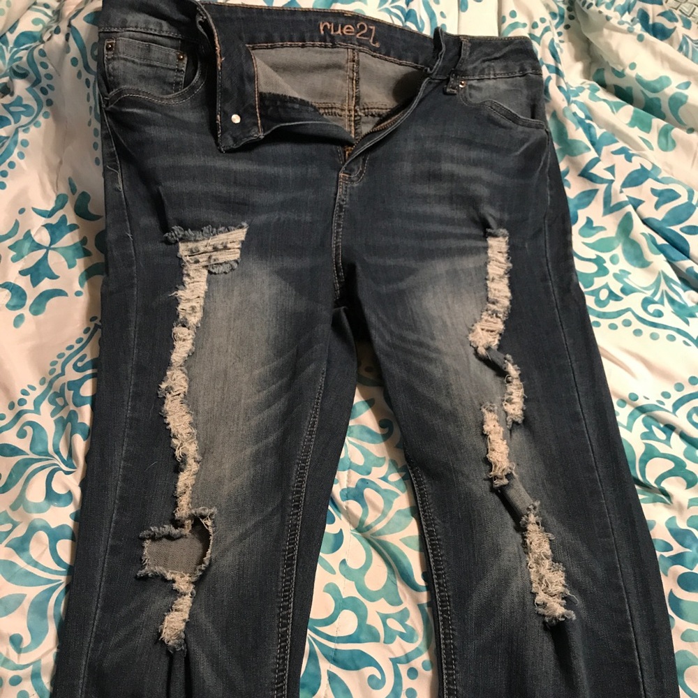 💎 Rue 21 destroyed jeggings 💎