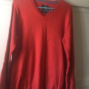 Men's V-neck sweater