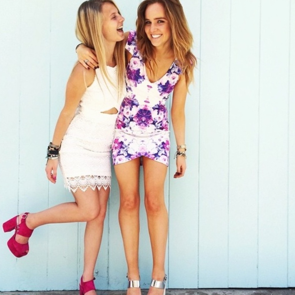 50% off!! Purple White bodycon LF dress NEVER WORN