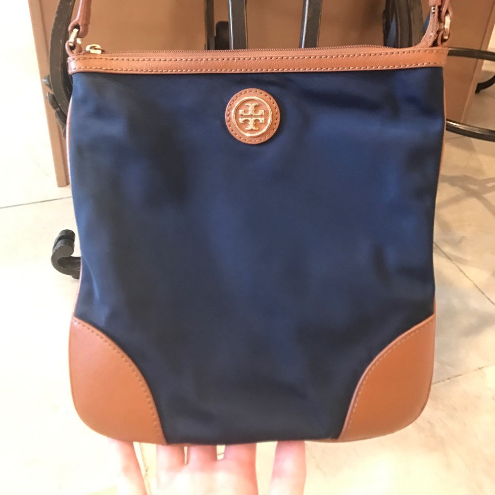 Tory burch crossbody