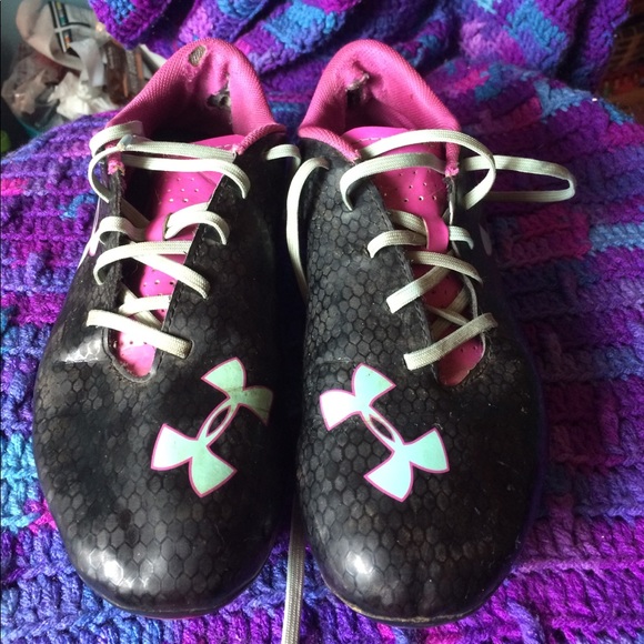 Childrens soccer cleats - Picture 3 of 4