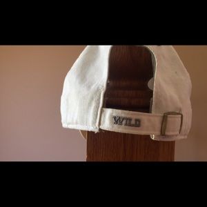 Minnesota Wild NHL Ladies Hat NWOT