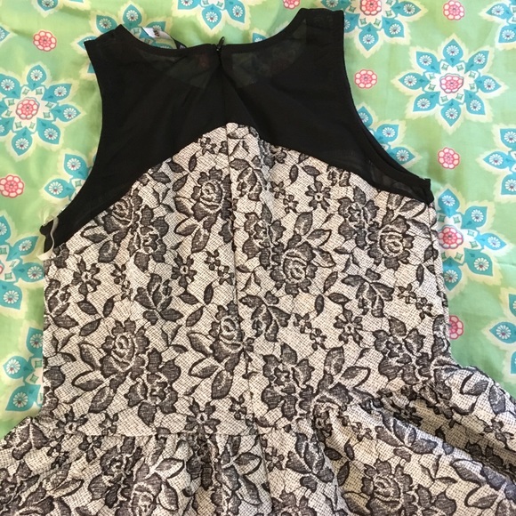 Peplum Top - Picture 3 of 4