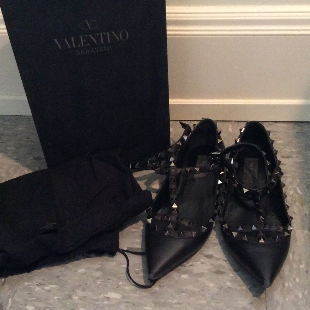 Valentino Rockstud flats