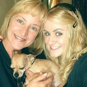 Meet your Posher, Sheila