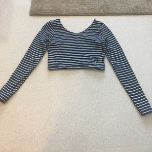 AA Black and white striped long sleeve crop top