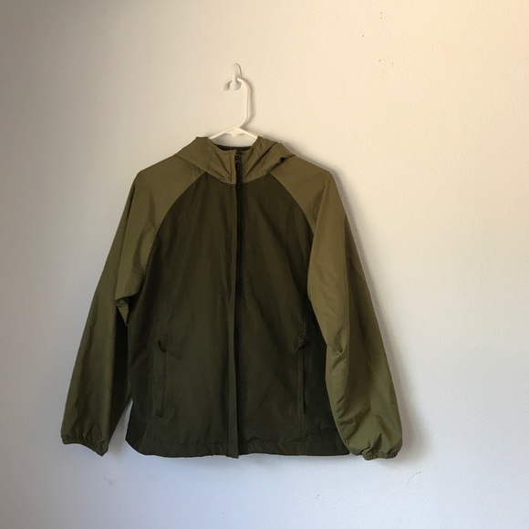 Nike Camo/Olive Green Windbreaker Fits M/L - Picture 2 of 8