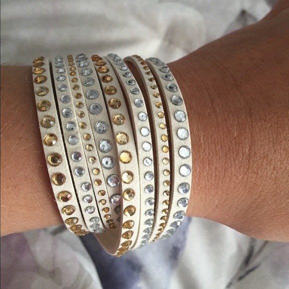 Bundle of 3 wrap bracelets!! - Picture 2 of 4