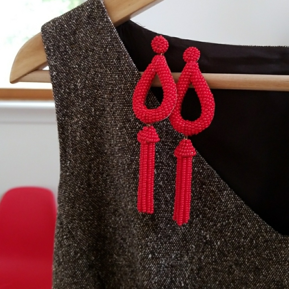 Oh so PERFECT trumpet tweed dress!