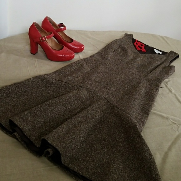Oh so PERFECT trumpet tweed dress! - Picture 5 of 7