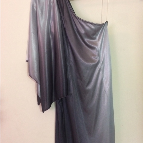 Party dress - Picture 4 of 4