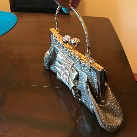 Gold bag for evenings NWT - Picture 4 of 5