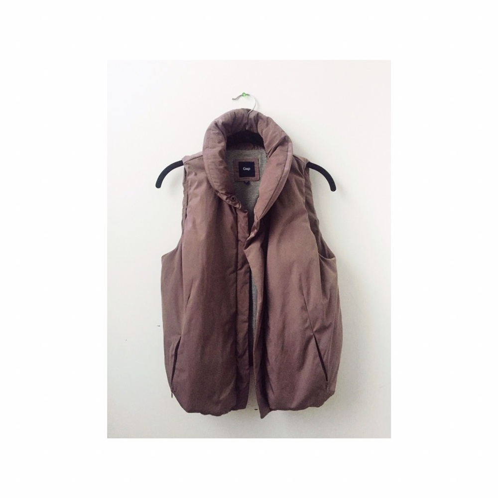 GAP Vest