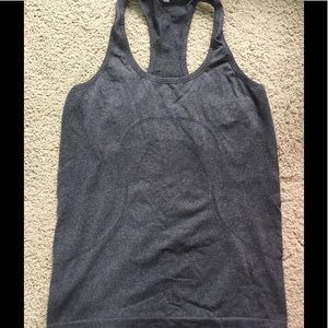 Lululemon work out tank