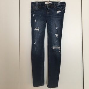 🔥Hollister Ripped Skinny Jeans🔥