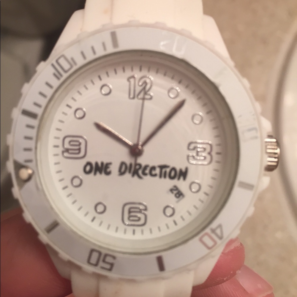 White Rubber One Direction Watch - Picture 2 of 4