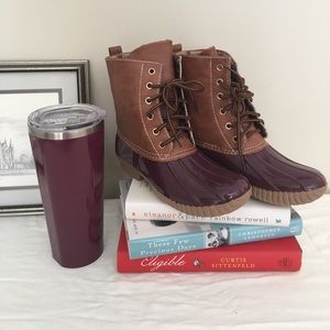 Adriana New York Maroon Duck Boots