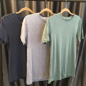 3 T-Shirts sold in Group