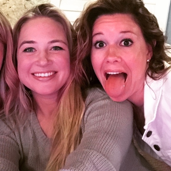 Meet your Posher, Jessica - Picture 5 of 7