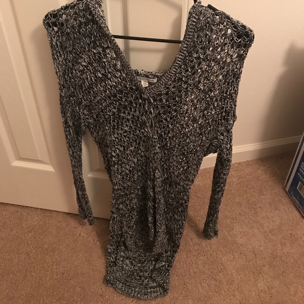V Neck Hooded Crochet Sweater