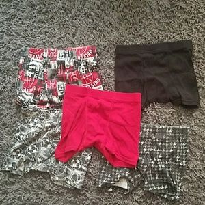 Hanes Toddle size (S) Boxer briefs 5 pair Lot