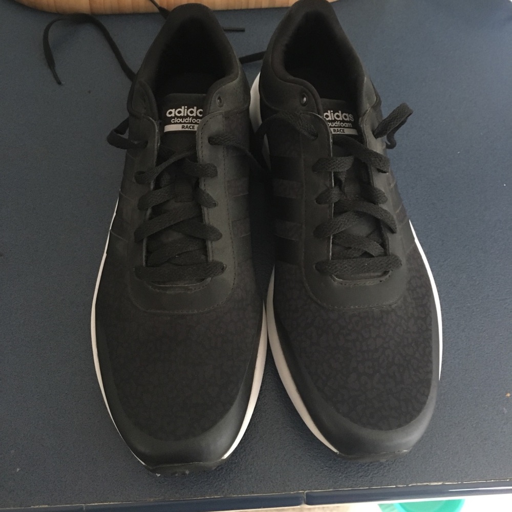 Adidas Cloud Foam Race Women's shoes