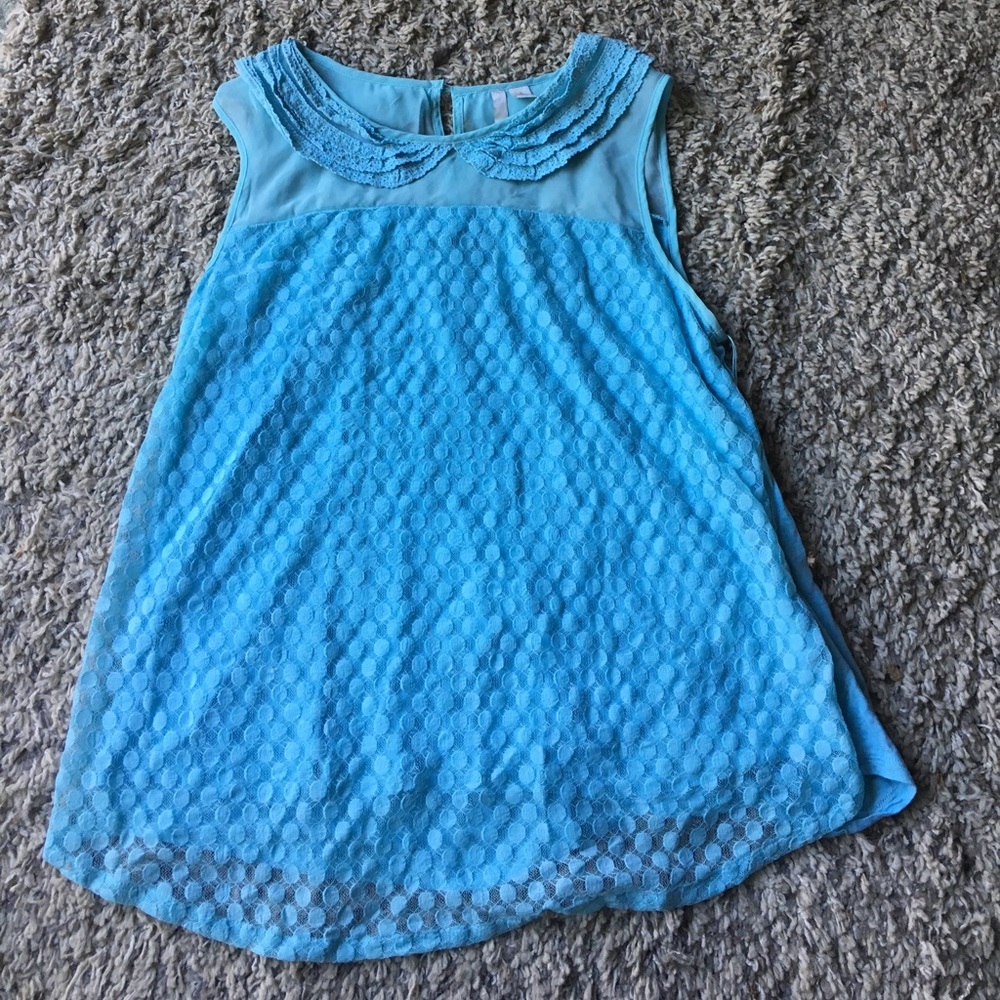 LC Peter Pan collar sleeveless blouse!!