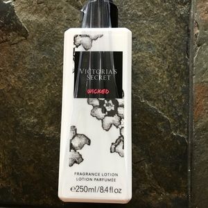 Victoria Secret Wicked lotion