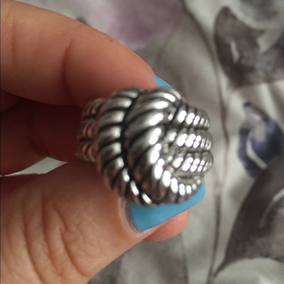 Lia Sophia knot ring - Picture 1 of 2