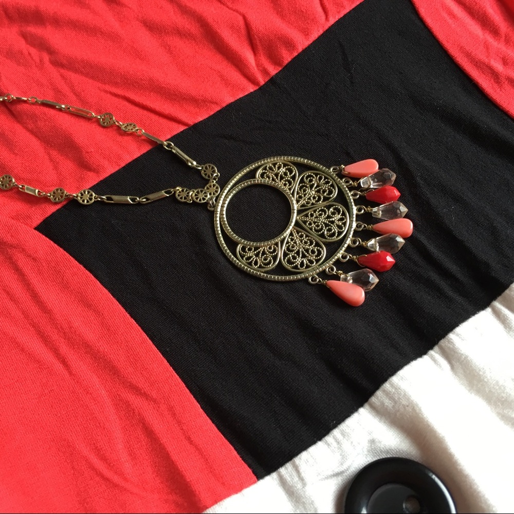 x2HP🌹 {Vintage} Gypsy Pendant Statement Gold Tone - Picture 2 of 8