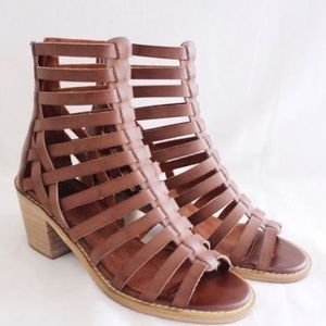 Crown vintage Annika gladiator sandal cognac