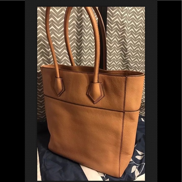 Rebecca Minkoff Adeline Tote Saffiano Electric 295 Pre-Loved - Picture 3 of 7