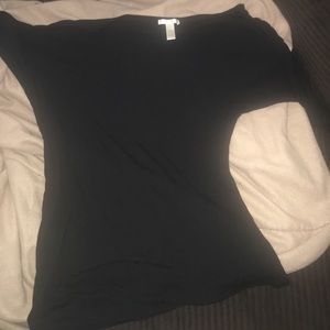 Women's batwing style shirt. Good condition.